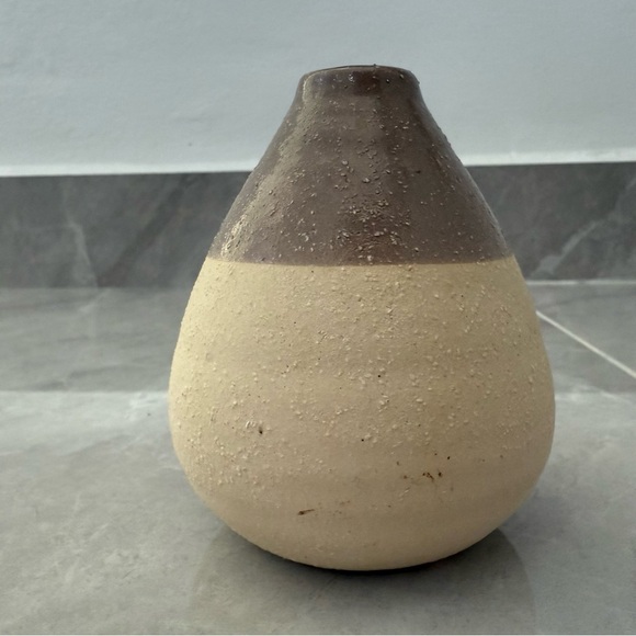 At Home Small Decorative Ceramic Painted Set Of Pots - Picture 7 of 11